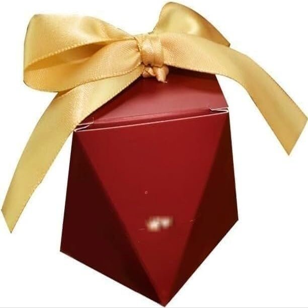 Wedding Favour Paper Candy Treat Box 20pc Candy Treat Gift Box,Paper Party Bags, Wedding Candy Box Wedding Celebration Souvenir Bridesmaid Gift Box(Red)