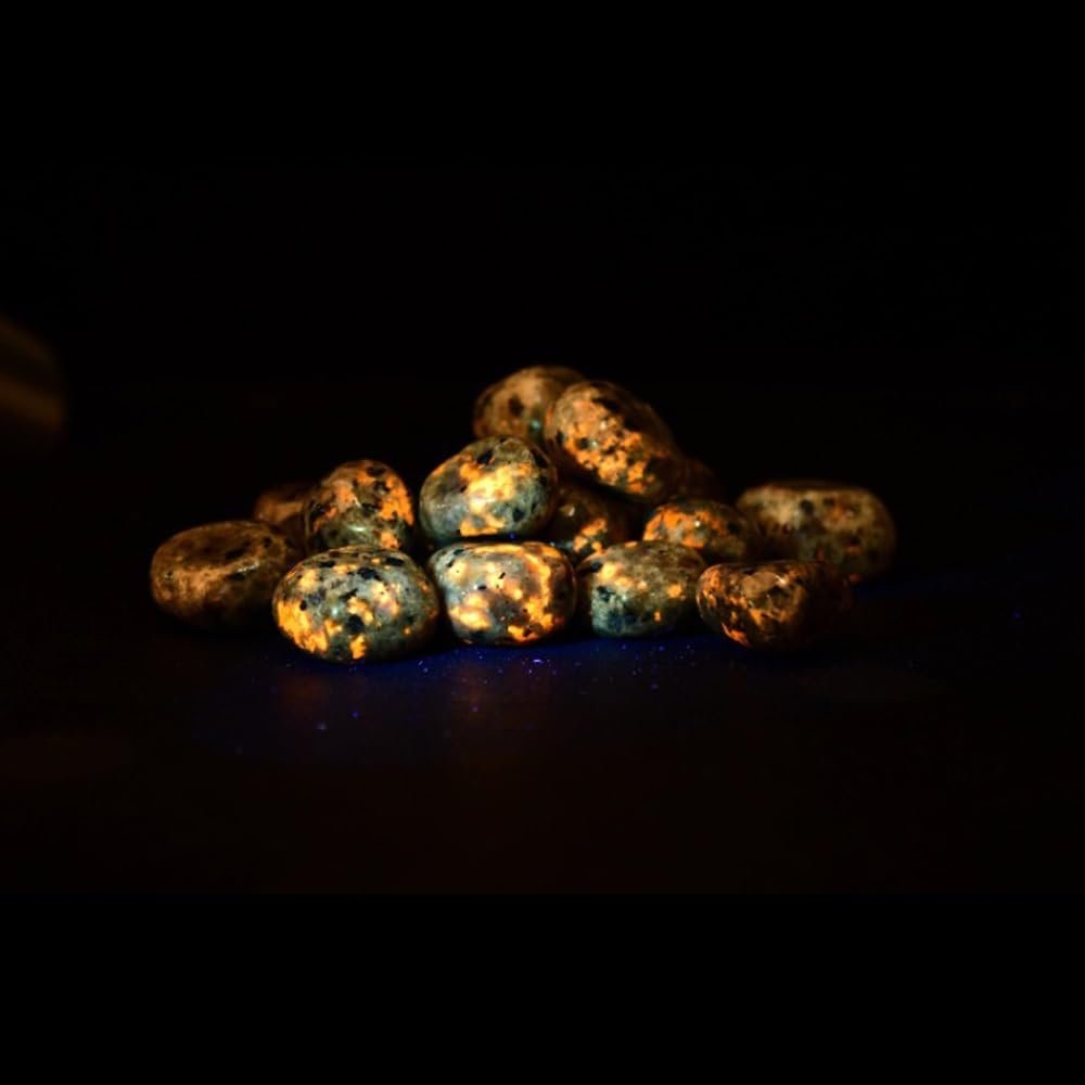 100g 2cm-3cm Natural Flame Yooperlite Stone