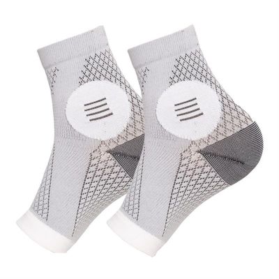 Adjustable Ankle Support Sleeve - Ankle Brace For Men & Women, Perfect For Running, Basketball, Soccer, And Fitness(Noir blanc,S)