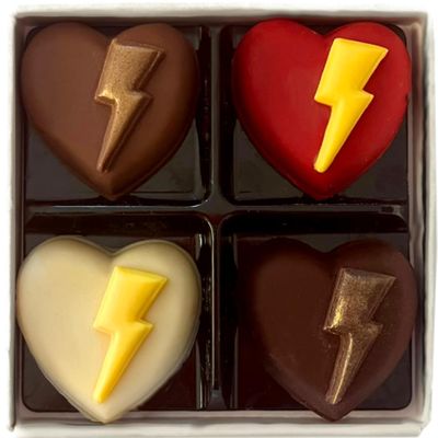 Choc on Choc - Love Struck Chocolate Box - Handmade Belgian Chocolate Gift - Milk, Dark & White Chocolate Hearts with Lightning Bolts - Romantic Valentines Day Treat - 175g