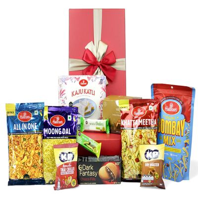 Indian Festive Snacks Hamper (Authentic Indian Flavors)