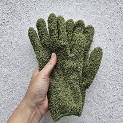 1x Pair of Microfibre Gloves for Cleaning Dust of House Plant Leaves, Plant Duster Gloves, Green Gardening Gloves, Leaf Shine Dust Gloves, Gardeners Gift, Plant Care Accessory