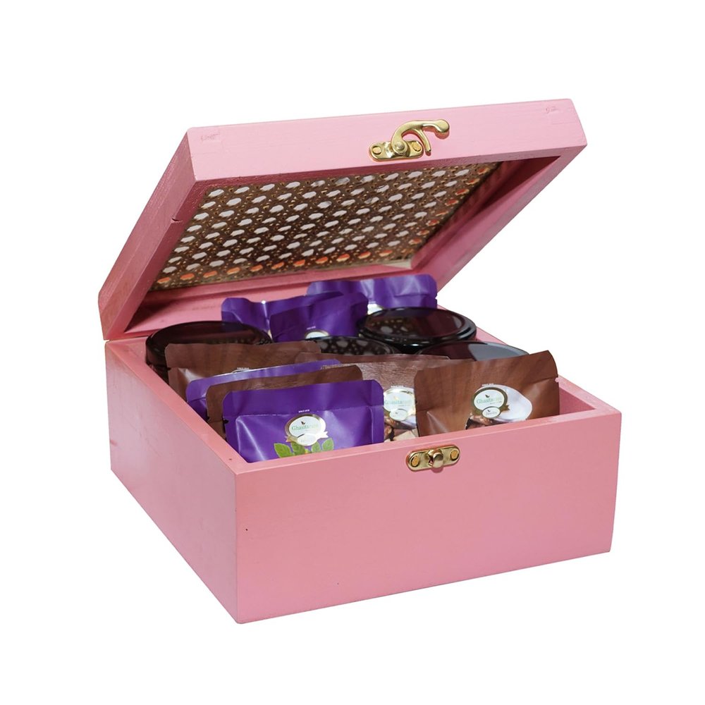 Ghasitaram Gifts Jaiccha Pink Cane Rattan Box of 16 Goodies|Gift for Diwali,Holi,Rakhi,Valentine,Christmas,Birthday,Anniversary,Gift for Her,Him,Mothers Day,Fathers Day|