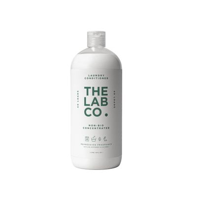 The Lab Co. Refreshing Fabric Conditioner & Laundry Softener | Non-Bio, Ultra-Concentrated, 40 Washes | Lime, Peppermint & Cucumber Scent | 1 Litre, Vegan & Biodegradable