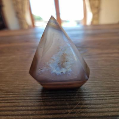 Premium Agate Conic Point 6 Tower Prism - 130g H7.5xW5.5xD4cm