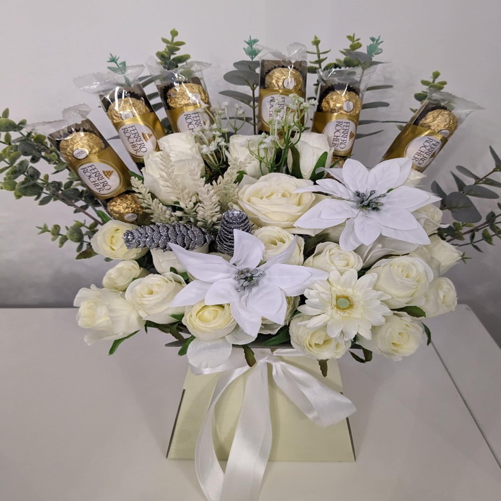 Chocolate Bouquet Cream2 Silk Flowers Gift Hamper