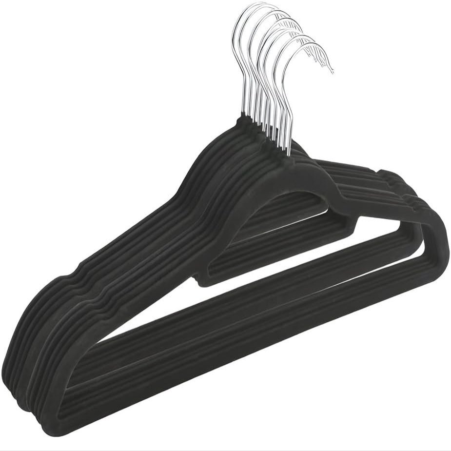 2 UR DOOR Velvet Coat Hangers  Non-Slip Slim Clothes Hangers For Coats, Dresses, Trousers With 360 Rotating Hook  Space-Saving Design For Wardrobe Organization  20 Pack (Black)