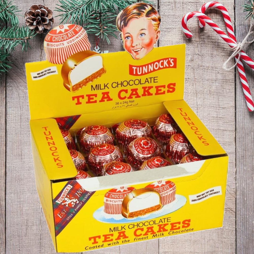 Tunnock's Tea Cakes - 36-Pack of Classic Scottish Milk Chocolate-Coated Marshmallow Treats with Crunchy Biscuit Base, Perfect for Christmas, Snacking, and Gifting - 24g Each
