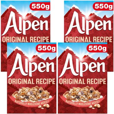 Muesli Bundle with Alpen Muesli Original 550g - 4 Pack | Wholegrain Wheatflakes & Rolled Oats with Raisins and Roasted Sliced Hazelnuts and Almonds.