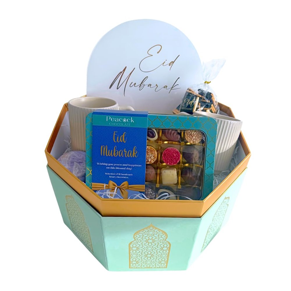 Peacock Supplies Eid Large Hamper Gift Box | Present Set | Tasty Treats & Luxurious Essentials | Contains Luxury Chocolate Tin, 30 Chocolate Neo Squares, Scented Diffuser, Mugs & Candle Plaque Display