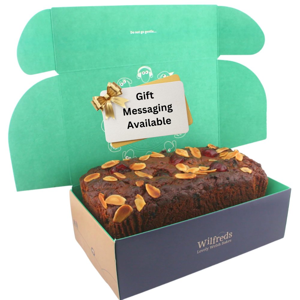 Wilfred's Traditional Fruit Cake Rich & Moist Handmade Fruit Loaf 800g, Classic Recipe, Perfect as a Cake Gift or Enjoying at Christmas, Easter and Special Occasions
