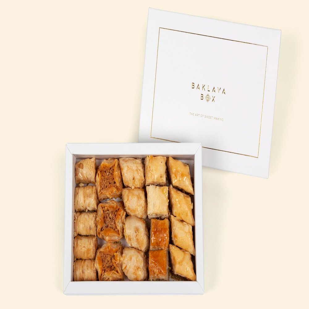 Assorted Baklava Gift Box  A Premium Selection of Delicious Middle Eastern Sweets, Perfect for Gifting or Special Occasions (250 Gram)