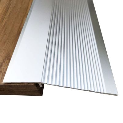 10cm Wide Door Entry Ramp for Uneven Vinyl Floor Silver 35 inch Length Transition Strip for Carpet/Tile Thresholds Ideal for Home Office School Shop