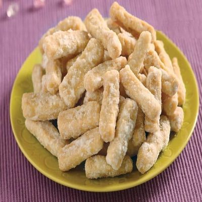 Lily's Indian Vegetarian Cuisine Present Crispy sakarpara - Sugar Coated Snack Sticks, Sweet sakarpara 250g