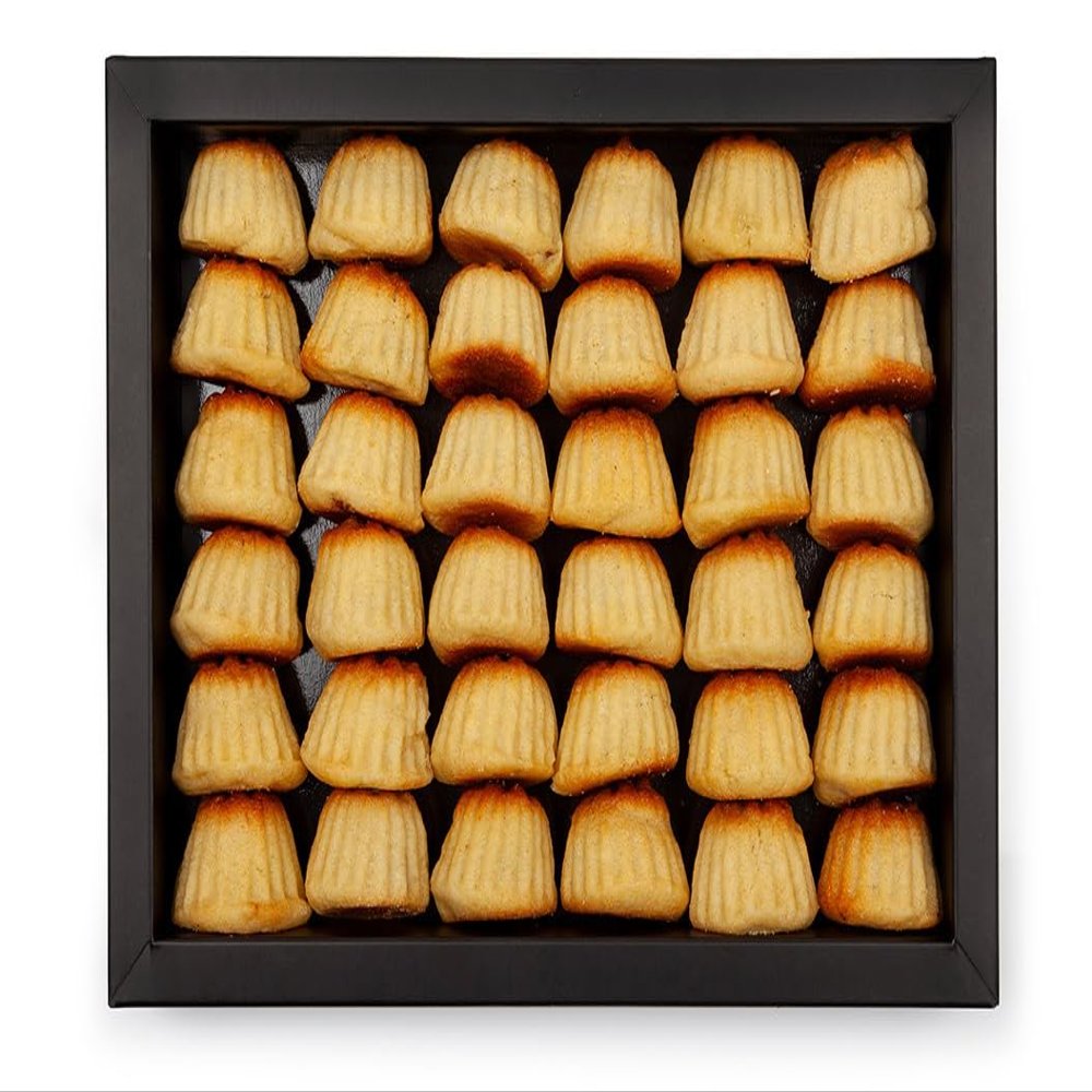 Baklava Box Maamoul Dates Plain (800g) - Authentic Middle Eastern Cookies | Soft, Sweet, and Delicious | Perfect for Gifting, Celebrations, or Everyday Enjoyment | Traditional Delight!
