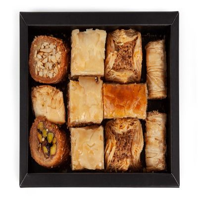 Experience the Delightful 250g Assorted Baklava by Baklava Box | A Nice Gift for Any Occasion, Featuring a Tempting Variety of Traditional Flavors and Textures!