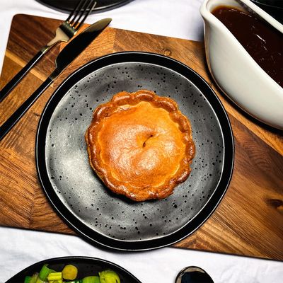 8 Chunky Steak Pies - Box of 8 Traditional Chunky Steak Pies