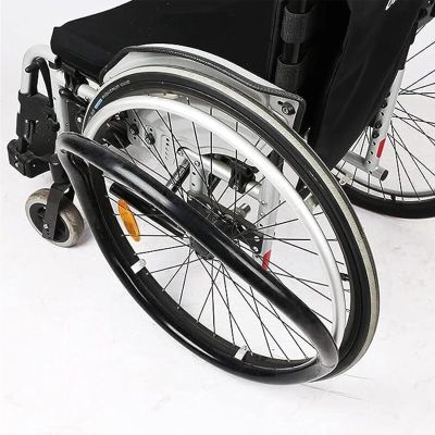 Wheelchair Cover,1 Pair 22/24 Inch Silicone Wheelchair Cover,Non-Slip Wear-Resistant Rear Wheel Push Ring Protective Cover,Rear Wheel Grips Accessories(Black,24in)