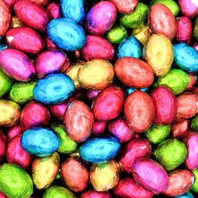 Foiled Milk Chocolate Mini Eggs 1kg Bag, Pouch
