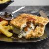 Premium Selection British Chicken Mushroom & Leek Pie 12 x 300g view 1