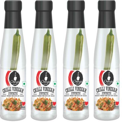 Ching's Secret Chilli Vinegar 170g Spicy & Tangy Oriental Condiment Adds Zesty Heat to Chinese Dishes, Noodles & Fried Rice (Pack of 4)