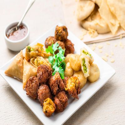 Brakes 60 Mini Indian Savoury Selection 60 x 15g