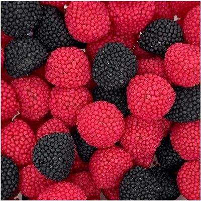Black & Raspberry Crunchy Berries Sweets Tub Fruit Flavoured Gummy Sweets with Crunchy Shell Pick & Mix Style Candy (500g)