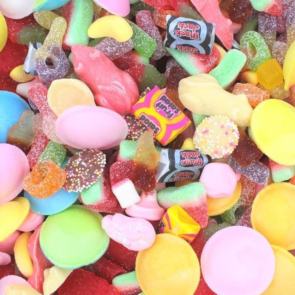 Pick N Mix Retro Sweets With Gift Box Classic Candy Mix for Kids Parties, Bulk Treats & Sharing Assorted Sweets Selection (2kg)