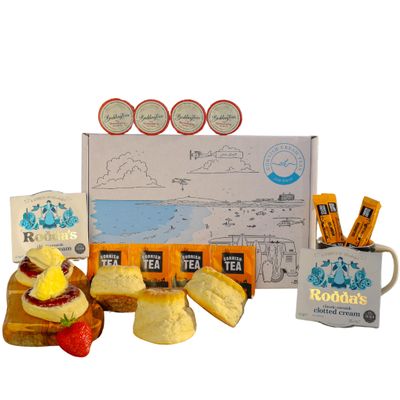 Cornish Cream Tea Gift Set for 4, Scones with Clotted Cream and Jam, Tea and Coffee