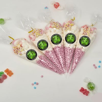 Personalised Stickers |Pre-filled Sweet Cones | Party Favours | Party Bags Gifts | Filled | Unfilled | Sticker | 20 Gaming Green Filled Cones - Pink Sweet