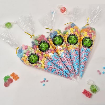 Personalised Stickers |Pre-filled Sweet Cones | Party Favours | Party Bags Gifts | Filled | Unfilled | Sticker | 10 Gaming Green Filled Cones - Vegan Sweet