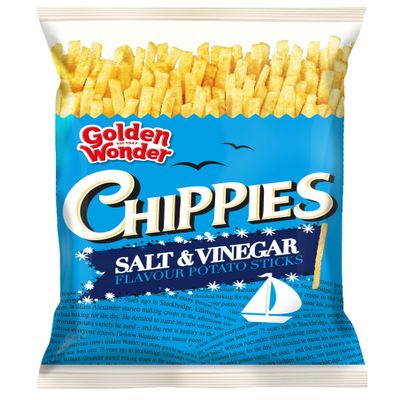 Golden Wonder Chippies Salt & Vinegar Crisps 12 x 100g Bags | Classic Crunchy Snack | Bold Flavour | Sharing Pack