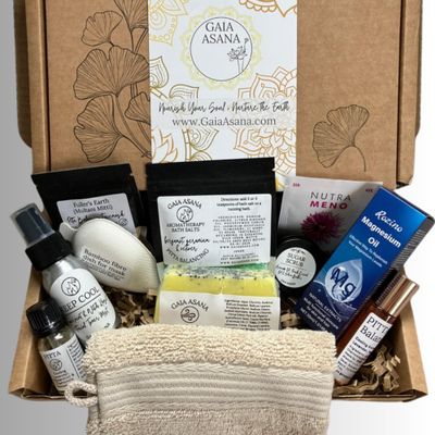 Menopause Self Care Gift Box for Women - Natural Cooling Relief Pamper Set with Face Spray, Body Oil, Bath Soak, Magnesium Oil, Pulse Roller & Wellness Guide