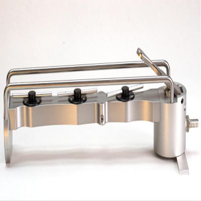 FOOT BLOW 1010 Cleaner with its Booster Tank equipped for Blowing Grass, Soil, Sand All Shoe Soles.