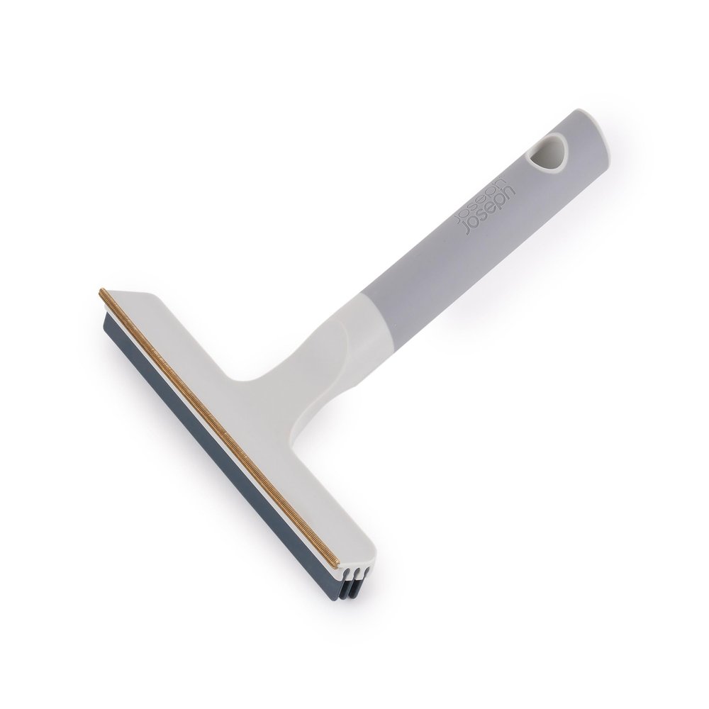 Joseph Joseph CleanTech Carpet Rake, 2-in-1 Manual Tool for Pet Hair & Deep Cleaning on Rugs and Carpet Edges