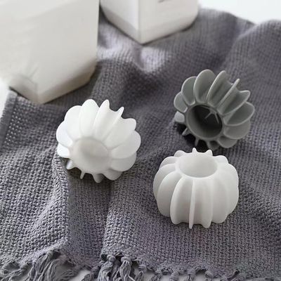 Helilyco Silicone Laundry Ball for Clothes Stain Removal and Knot Prevention 5 Pack for Washing Machines and Dryers Gray White