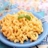 Feasts Spicy Mac & Cheese Pasta Ready Meal 250g & Classics Prosciutto Tortellini Pasta Ready Meal 250g, Vegetarian,Free From Artificial Colours,Flavours, Preservatives,2 Flavours,Pack Of 2 view 4
