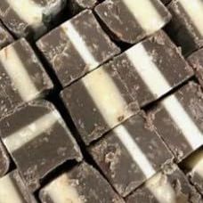 After Eight Fudge Gift Jar 500g Original After Eight Fudge - Wrapped Retro Sweets Victorian Gift Jar by Candy Hive - Timeless Treats, Authentic Flavour