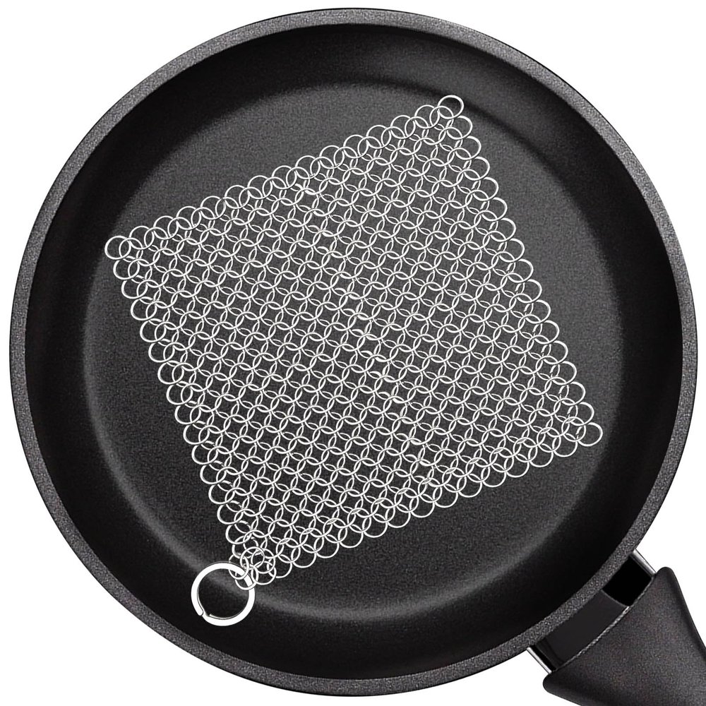 Cast Iron Cleaner, 6 Inch 316 Stainless Steel Skillet Cleaner, Cast Iron Scrubber with Hanging Ring, Chain Mail Scrubber for Griddle Skillet, BBQ Grills, Wok, Cast Iron Pan