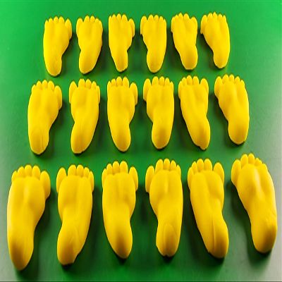 18 x Edible 3D 30mm Baby Feet icing toppers, cake cupcakes decorations T041 (Yellow)
