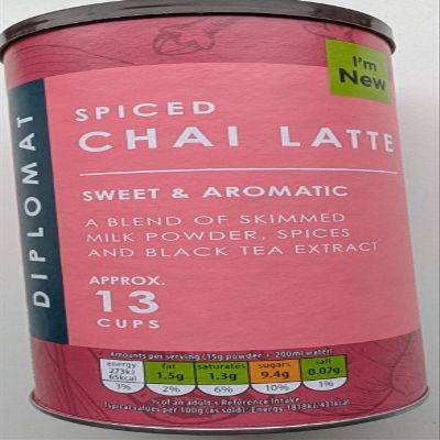Spiced Chai Latte Instant Drink Powder, Sweet & Aromatic, 200g, Makes 13 Cups - with Skimmed Milk, Spices & Black Tea Extract