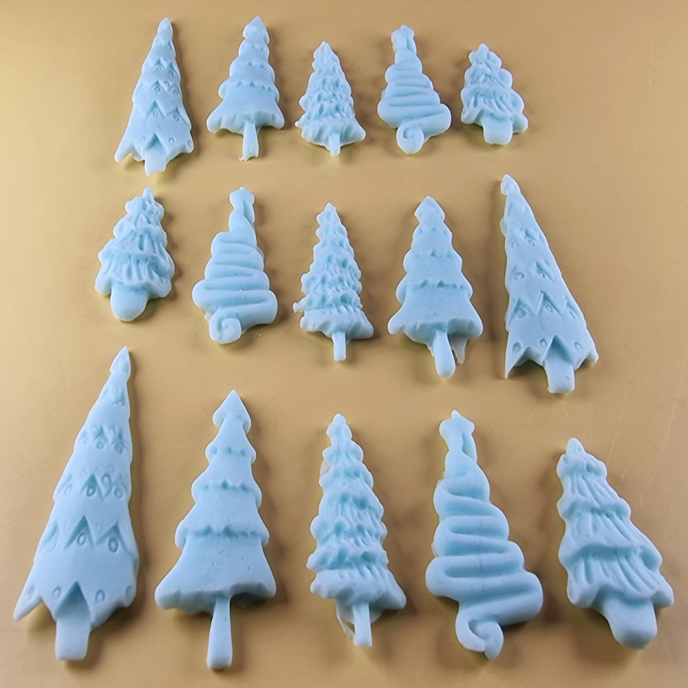 15 x Edible 3D 45mm Christmas Trees, icing toppers, cake cupcakes decorations T088 (Baby Blue)