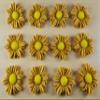 12 x Edible 3D 30mm Daisies Daisy flowers icing toppers, cake cupcakes T117 (Honey Gold) view 2