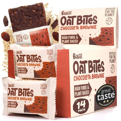 BiaSol High Fibre Chocolate Brownie Oat Bars 14 Extra Large 60g | Delicious, SoftBaked FlapjackStyle | Plant Based Snacks & Cereal Bars | GreatTasting On the Go Energy Bar