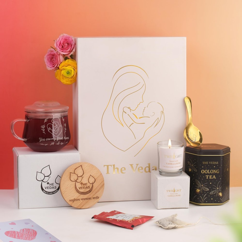 Mothers Day Birthday Gifts teagift Pamper Hamper for Mum by The Vedas | 22 items | 16 teabags | 1 Luxury tea tin Caddy | 56 Cups of tea | 1 Glass Mug With lid, Infuser | Scented Candle | Golden Spoon