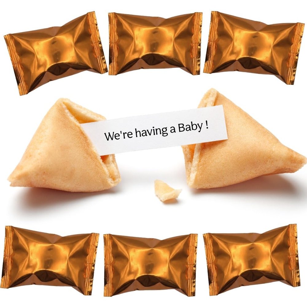 6 Pack We're Having A Baby Fortune Cookies | Fun Pregnancy Reveal & Baby Announcement Ideas | Surprise Family & Friends Gifts | Vegan, UK Baked | Colour Coded Wrapper | Baby Shower Favours