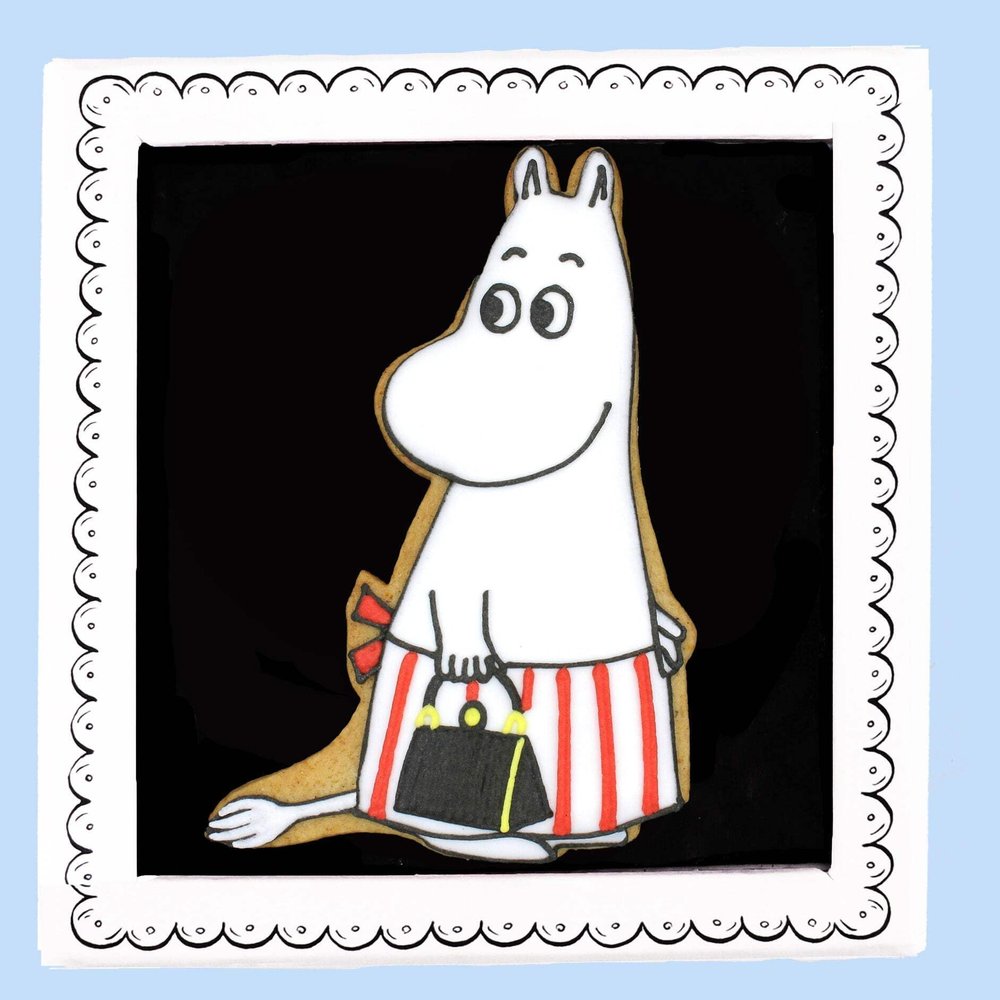 Biscuiteers Moominmamma Letterbox Biscuit