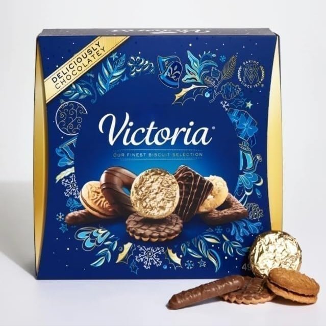 Luxury Victoria Finest Biscuits Selection 490g | Assorted Luxury Box | Perfect for Gifting | Chocolate Biscuits Gift Box | White, Milk, Dark orange, Dark Chocolates | Christmas Biscuits (5 Boxes)