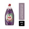 Fairy Platinum Quick Wash Dishwashing Liquid, Wild Berry Scent, Liquid Formula, 820ml, Pack of 6 view 3