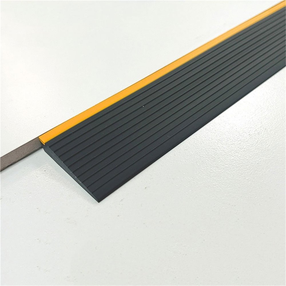 1-1.5cm Height Threshold Ramps for Doorways Self-Adhesive Rubber Wheelchair Ramp, for Doorways, Curb, Bathroom(Black+Yellow,5m-1cm rise)